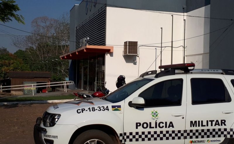 Residência sofre furto e arrombamento em Ouro Preto do Oeste; moto é levada
